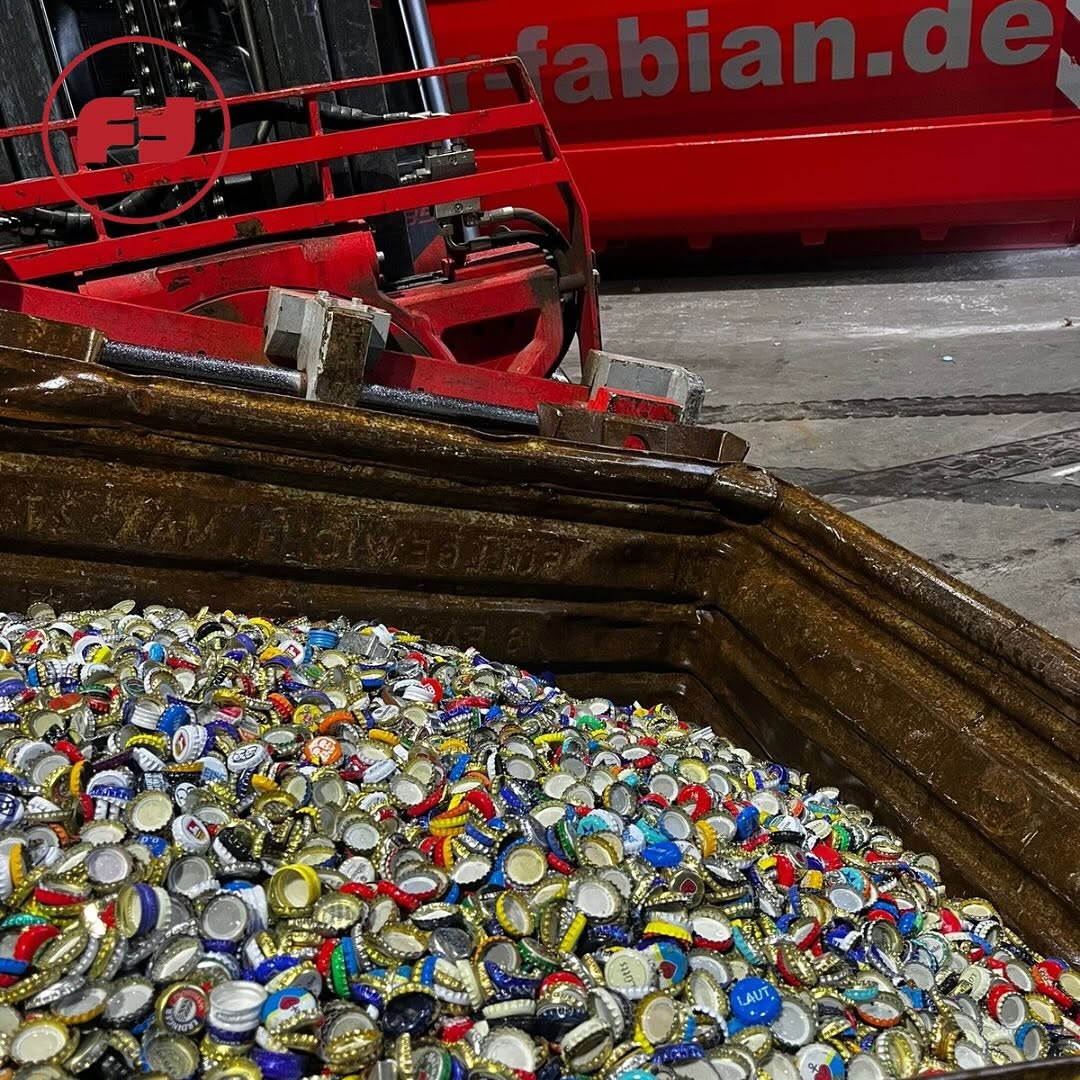 Wir wünschen allen ein schönes Wochenende. 😄

.
.
.

#schrott
#hamburg / #kaltenkirchen
#metall
#recycling 
#entsorgung 
#schrotthandel
#pinneberg