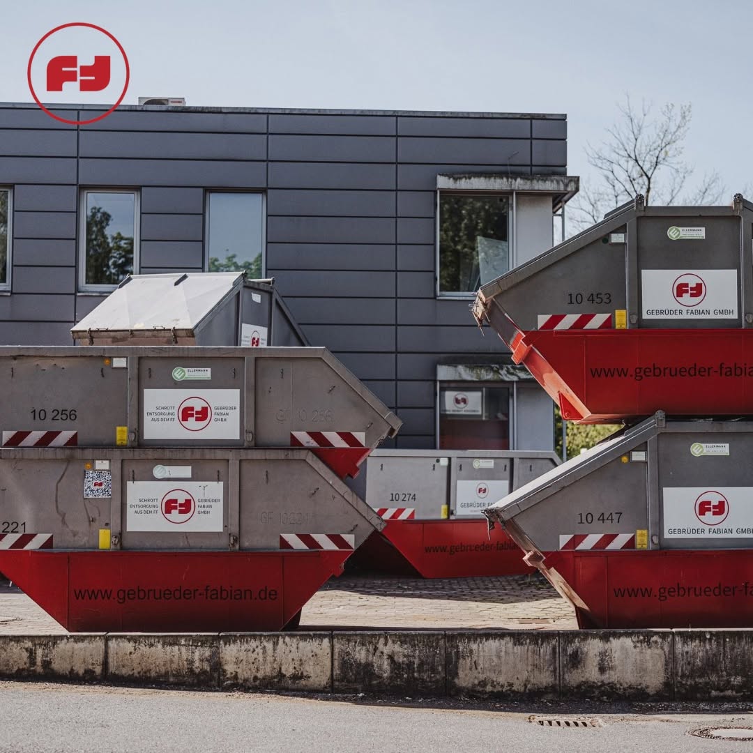 🔧 Wir kümmern uns um Ihren Schrott!
Ob Baustelle oder Entrümpelung – wir liefern Container und Mulden direkt vor Ort.
📍 Gebrüder Fabian GmbH – Ihr Partner für Schrotthandel und Entsorgung.

.
.
.

#schrott
#hamburg 
 #kaltenkirchen
#metall
#recycling 
#entsorgung 
#schrotthandel
#pinneberg 
#bagger
#containerdienst 
#baustellenservice