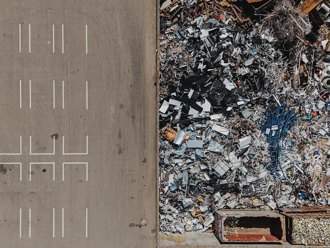 Schrott soweit das Auge reicht 👁️♻️

#schrott 
#hamburg 
#gebruederfabian 
#recycling 
#schrotthandel